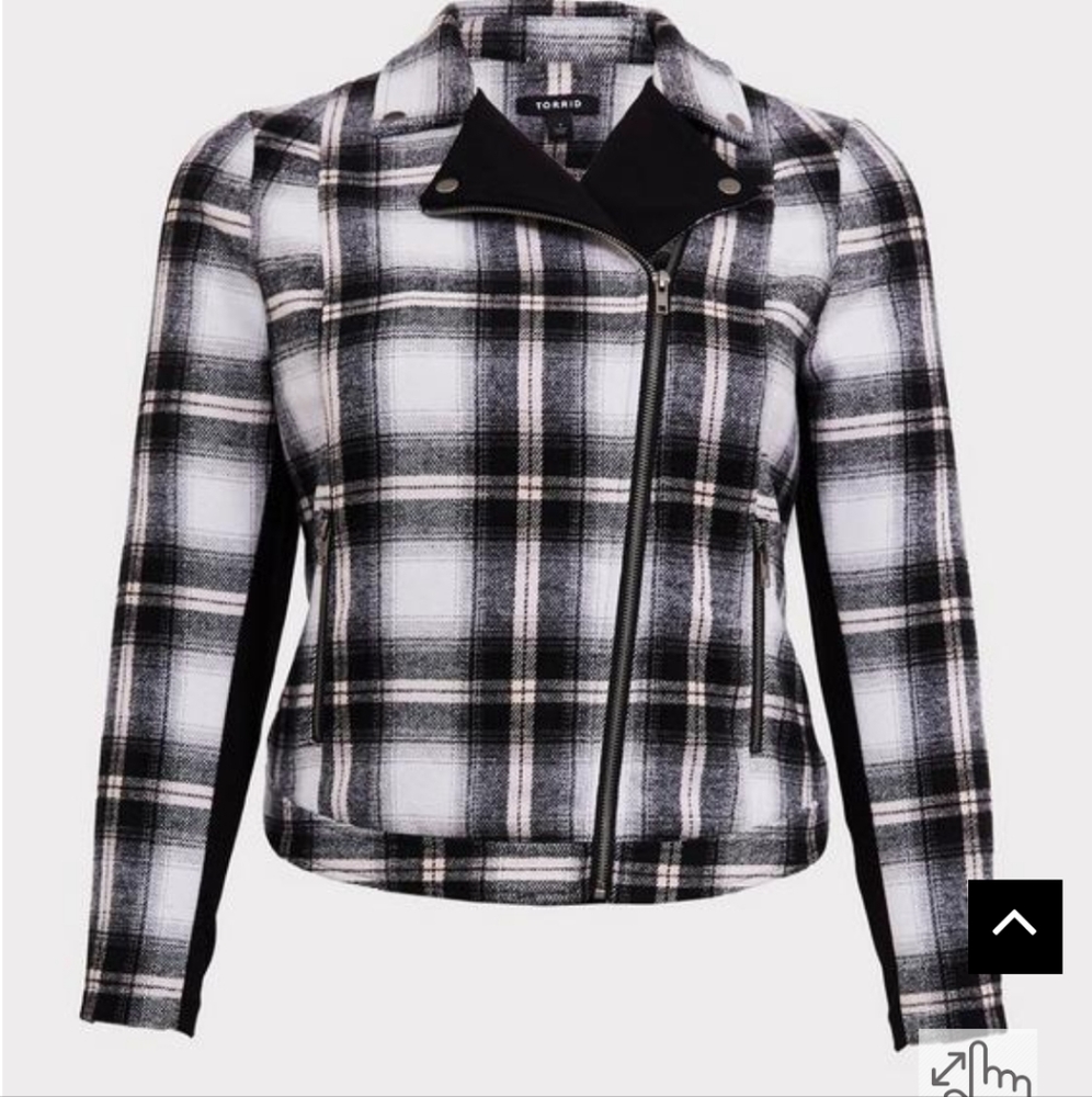 NWT Torrid Size 3, Flannel Moto Jacket